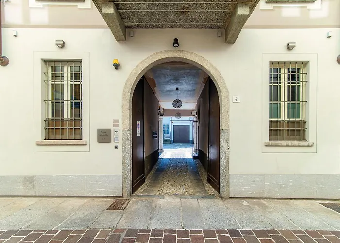 La Casa Di Carlotta - Urban Retreat In Appartamento *